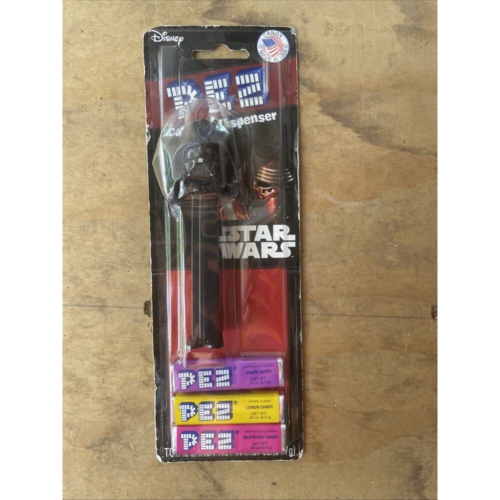 PEZ Candy & Dispenser Disney's Star Wars Darth Vader